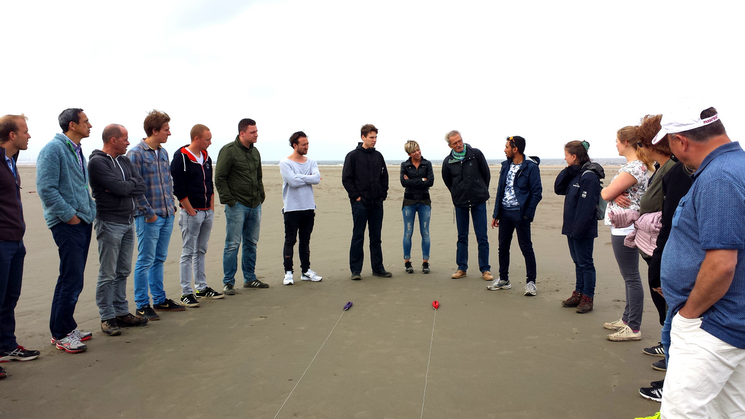 Powerkiten en Sanjo Kitefight met Sportservice Ede in IJmuiden